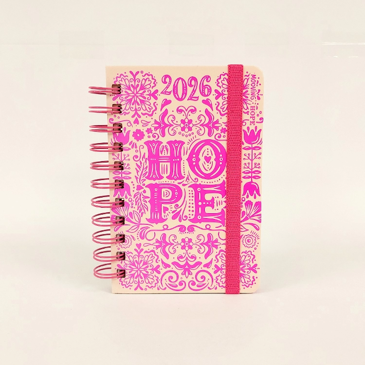 Agenda Mooving 2026 Hope Fucsia 2 Dias por Pagina 10x15 cm con Espiral Art.1402103